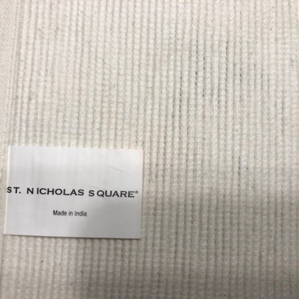 St. Nicholas Square Snowy Days Woven Place… - Picture 6 of 9